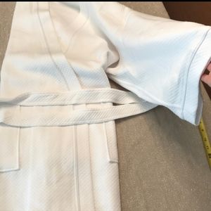 Ty-emerald collection Kimono robe white